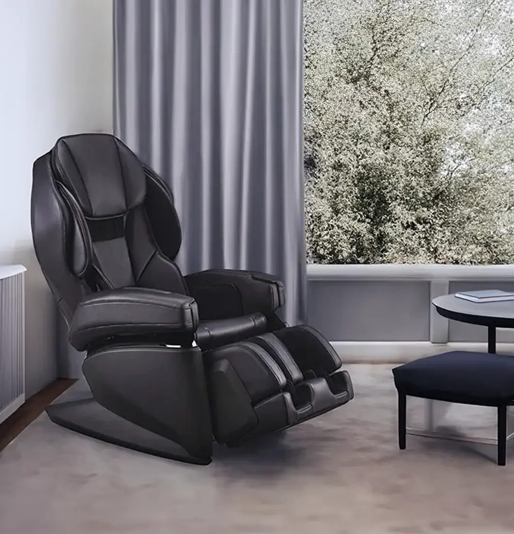 Poltrona massaggiante Fujiiryoki JP1100, massaggi di precisione con tecnologia 4D/4S e design esclusivo.
