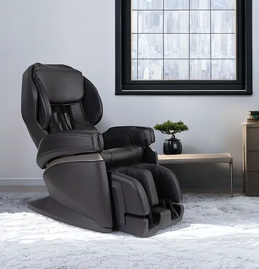 Poltrona massaggiante Fujiiryoki JP2000 Black, design moderno e tecnologia avanzata per un massaggio personalizzato.
